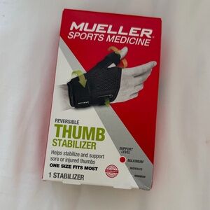 Mueller Black Thumb Stabilizer Wrist Support - NWT